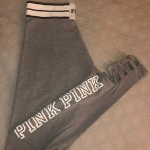 PINK Victoria’s Secret light grey legging detail S